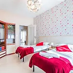 70\'S Lovers Apartment In Turin